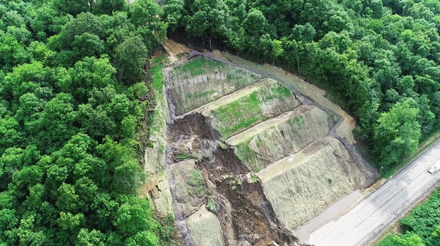 boschungsmatten-losen-keine-rutschungen-durch-verlust-der-inneren-boschungsstabilitat